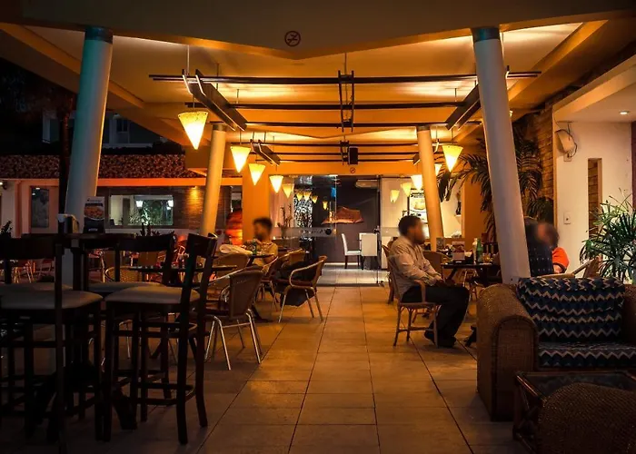 Hotel com piscina: Hotel Aconchego