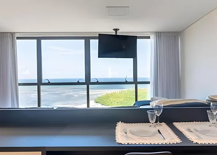 Bhs Flat A Beira Mar 2203